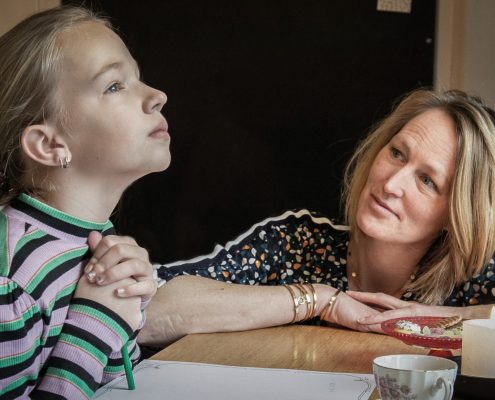 kindercoach meiden haarlem zelfbeeld angst faalangst emoties ontwikkelingsfase puber